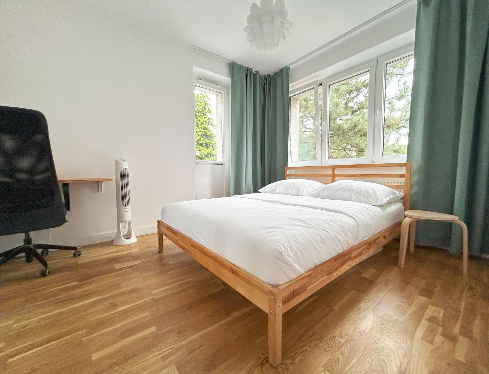 Fantastays - Pine Apartment *