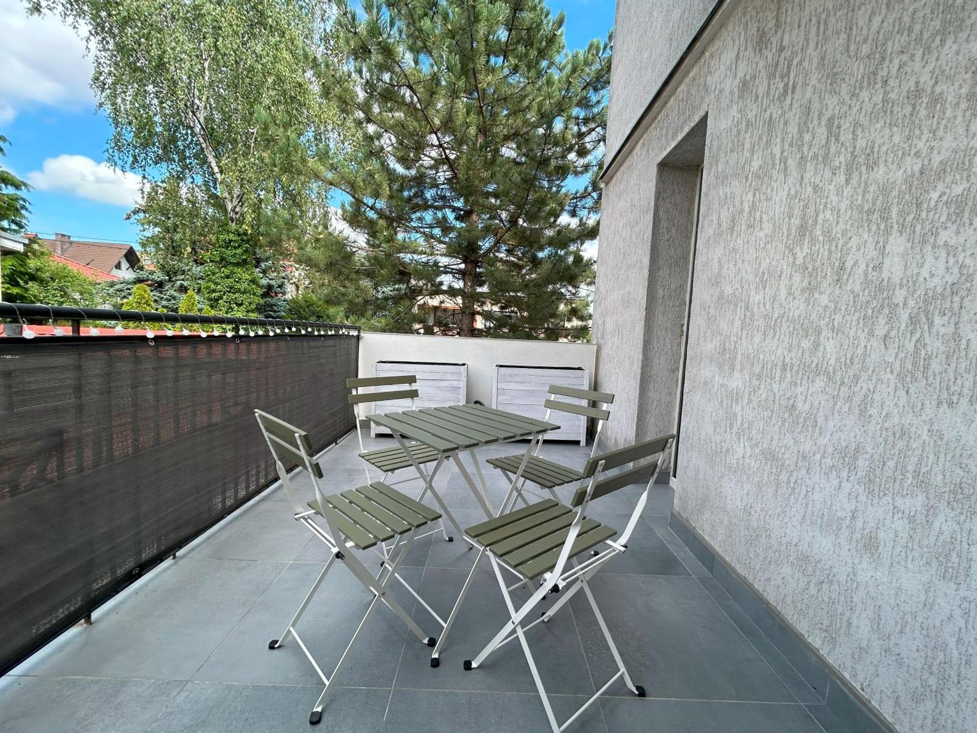 Fantastays - Pine Apartment Wroclaw